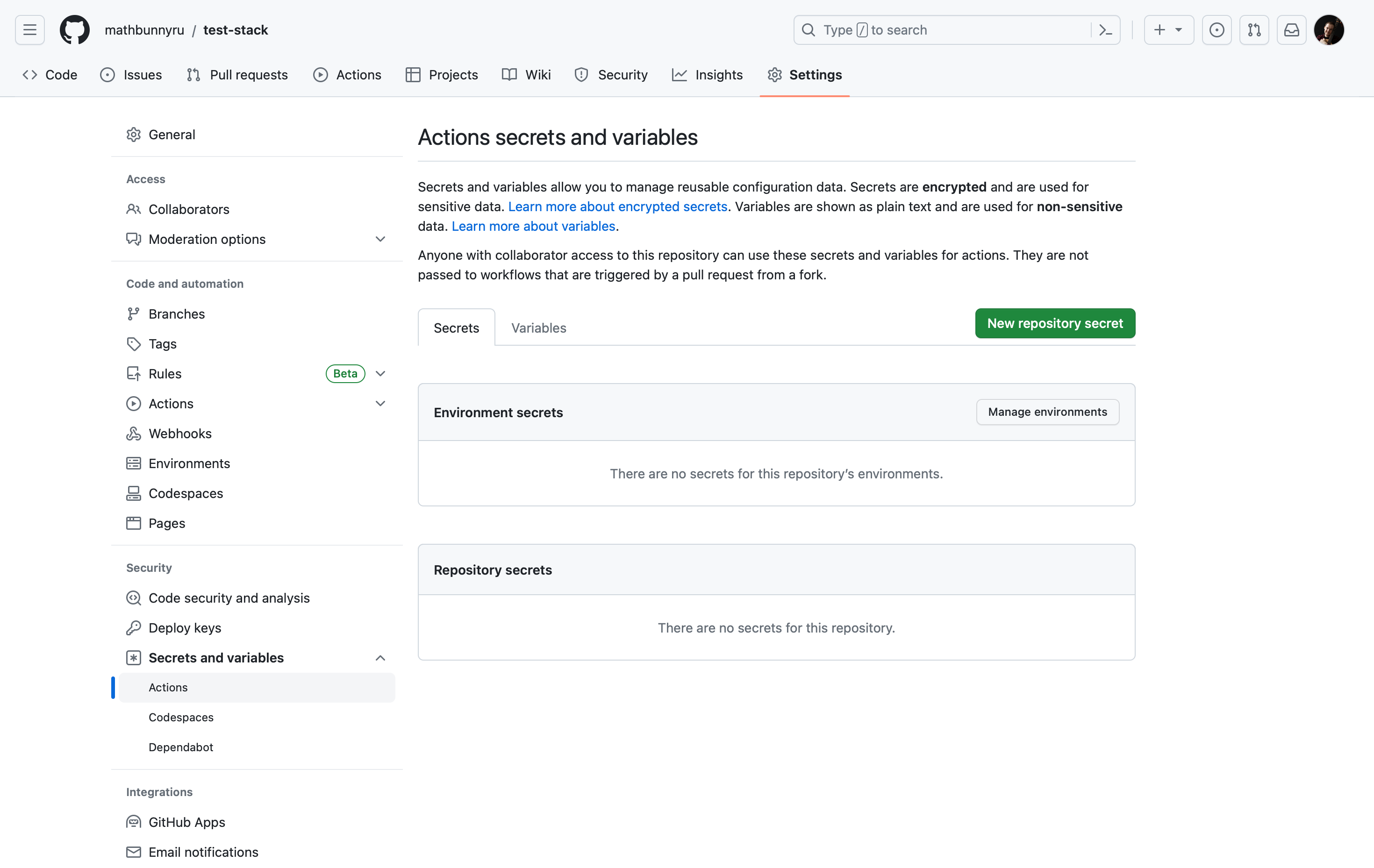 GitHub page with the "Setting" tab active and a rectangle highlighting the "New repository secret" button in the UI